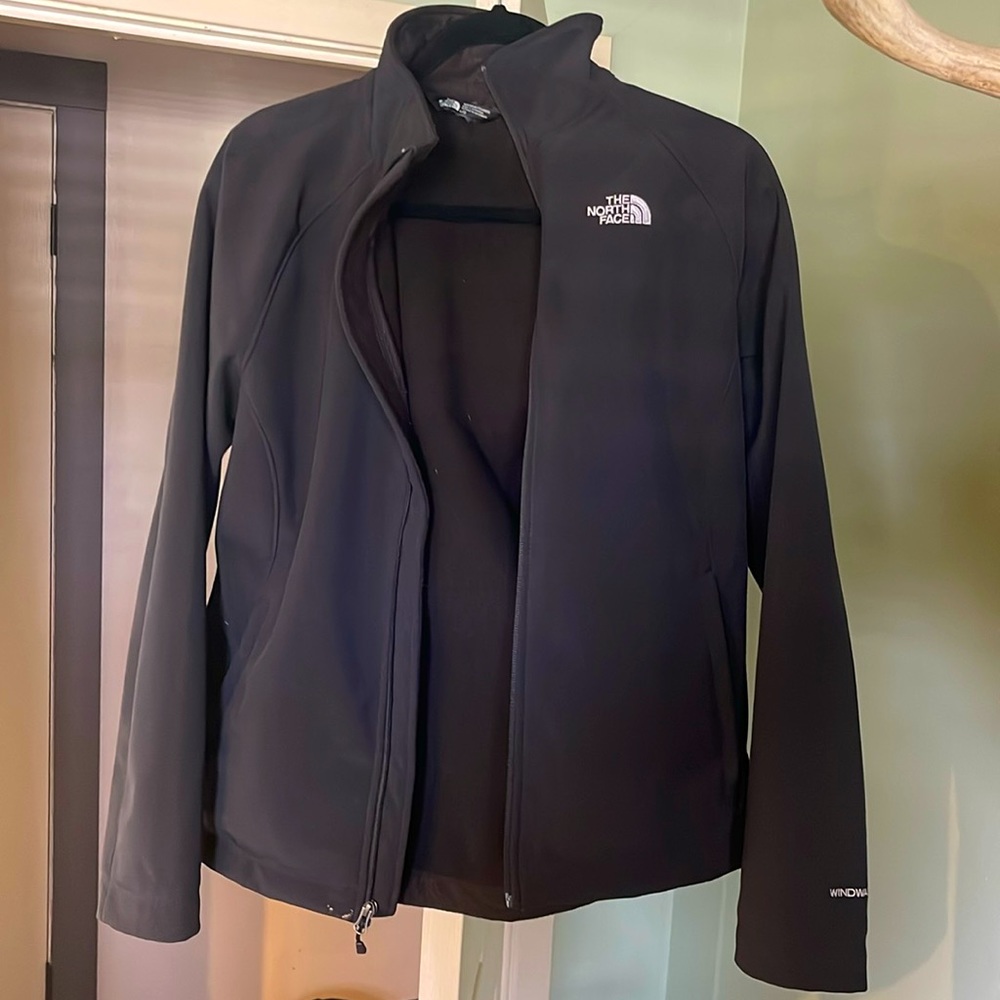 Women’s Northface Apex Bionic Jacket -large